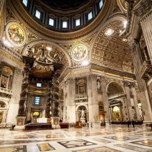 The complete Vatican tour with Vatican museums, Sistine Chapel and St. Peter’s Basilica.